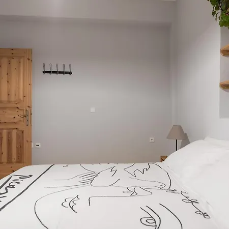 Сasa de vacaciones Bougainvillea Tree House *